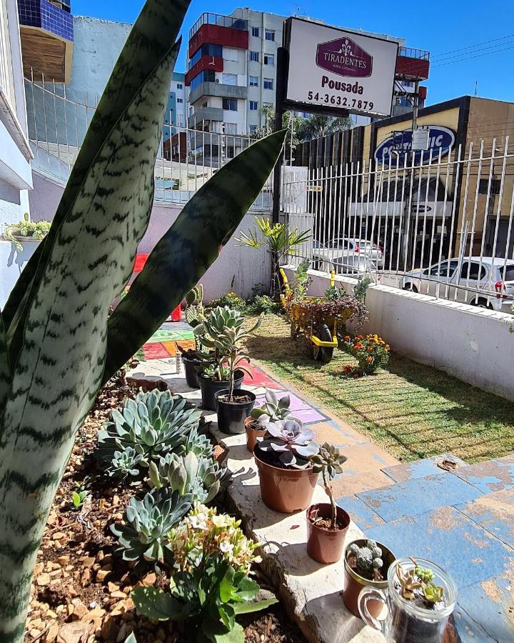 Hostel E Pousada Tiradentes 774 باسو فوندو المظهر الخارجي الصورة