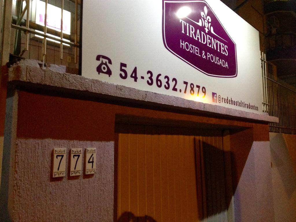 Hostel E Pousada Tiradentes 774 باسو فوندو المظهر الخارجي الصورة